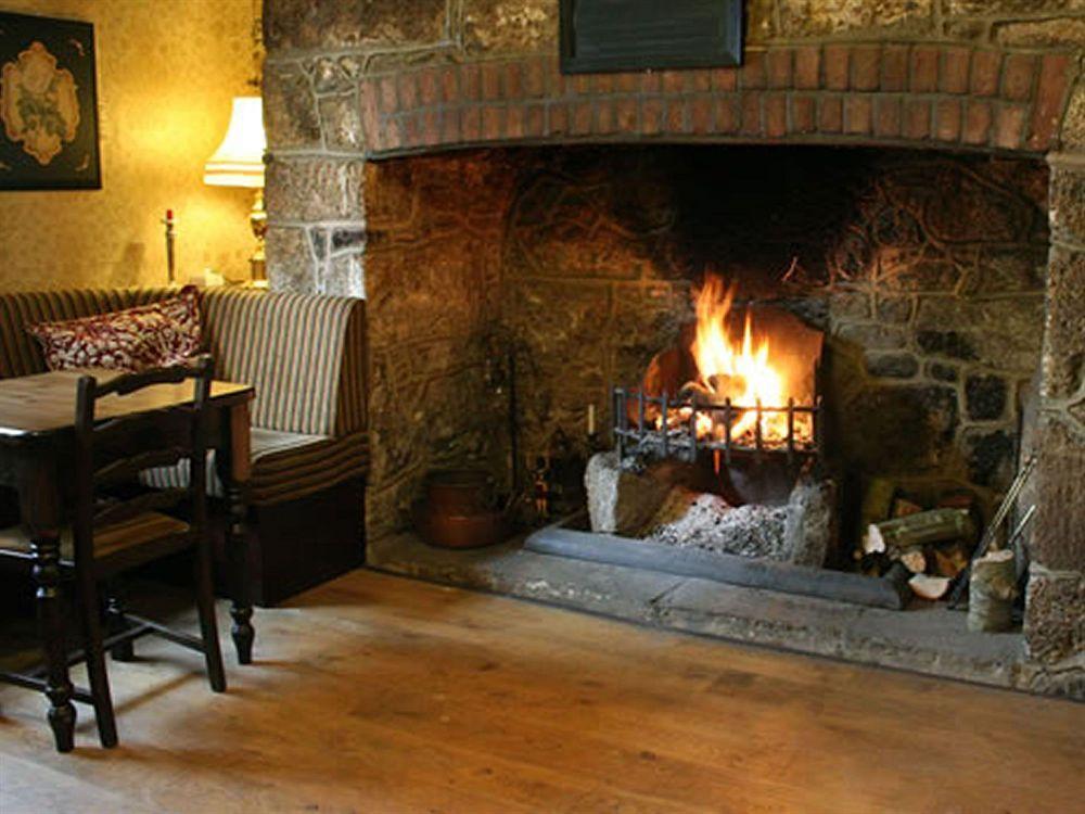 The Globe Inn Чагфорд Экстерьер фото